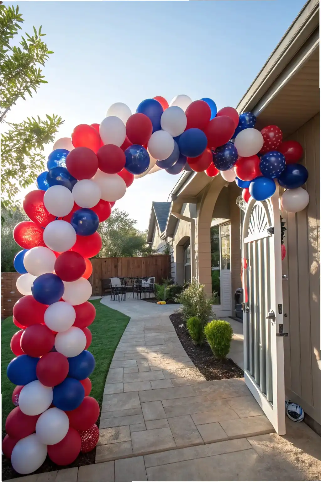 Festive Patriotic Balloon Arch