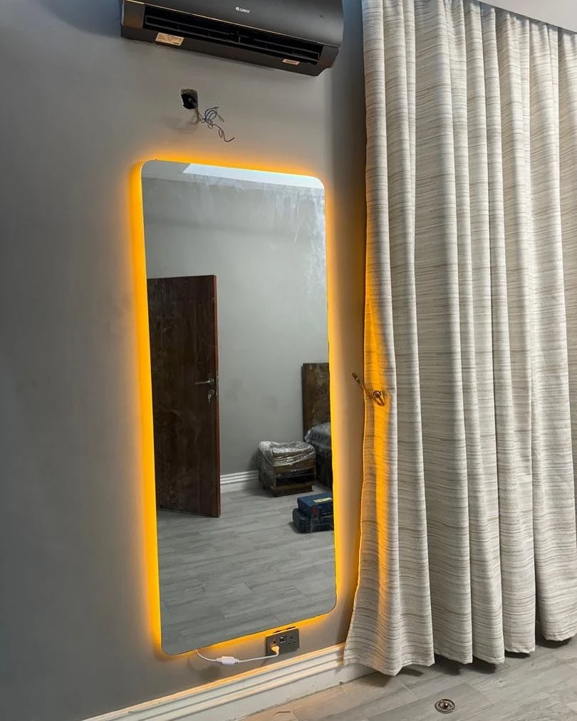 Mirror with Integrated Lighting