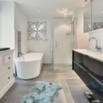 19 Polished Modern Ensuite Bathroom Ideas with Elevated Style