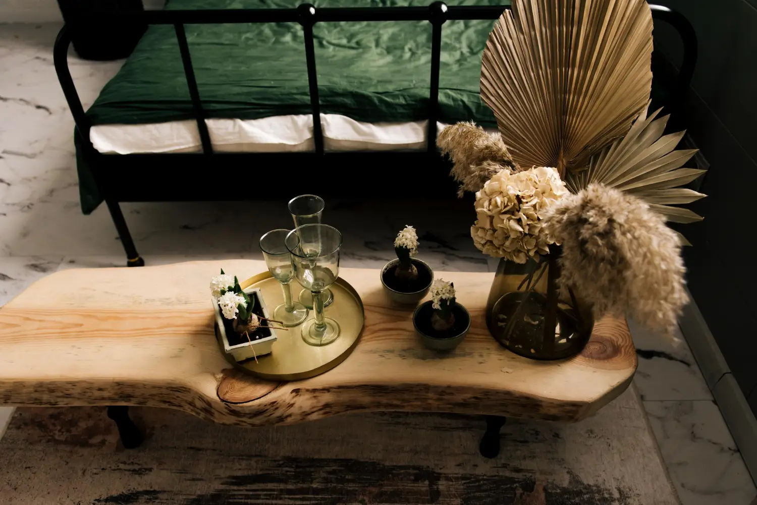 Earthy Oasis: Organic Forms & Dried Florals