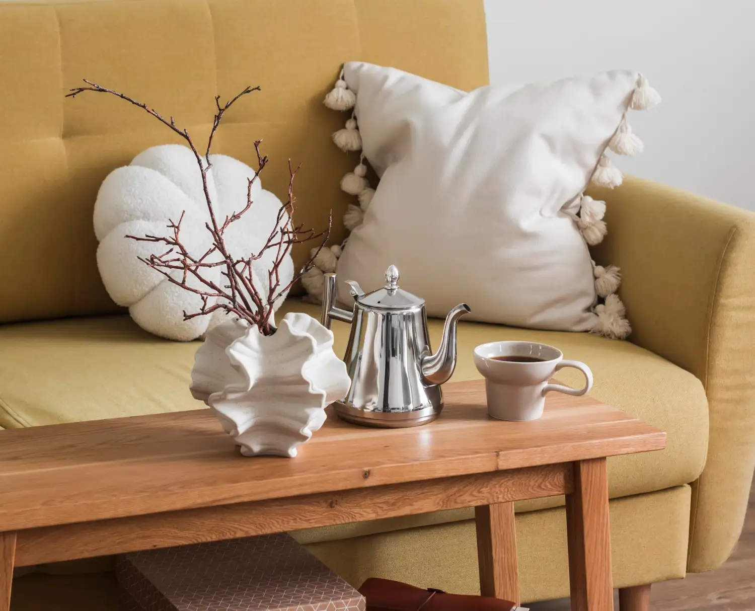 Serene Simplicity with Textured Accents