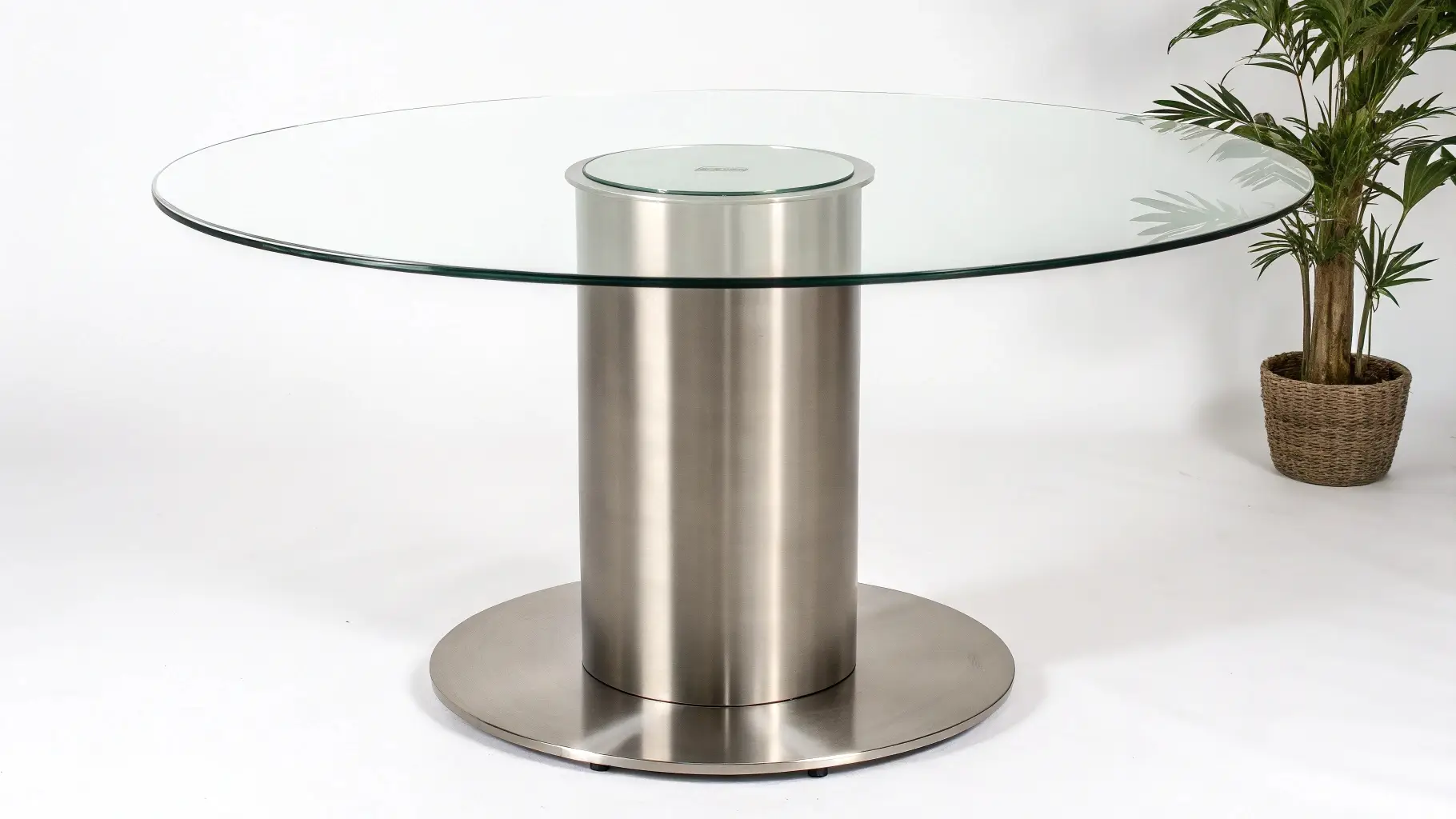 Cylindrical Steel Roundel